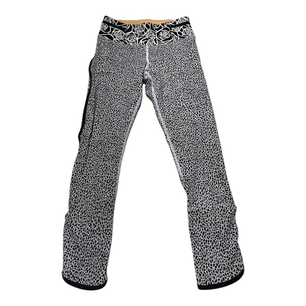 Lululemon Real Quick Tight Black/White Size 4
